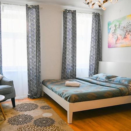 Backpacker Apartment Bahnhof 비엔나 외부 사진